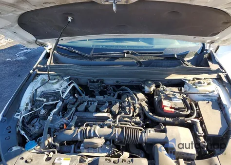 2019 Honda Accord Exl z USA, uszkodzony, nr VIN 1HGCV1F51KA040156